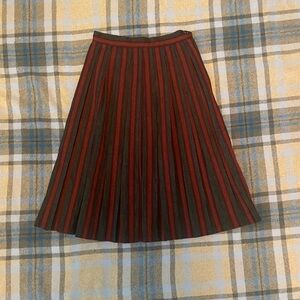 Vintage Pleated Wool Skirt XS